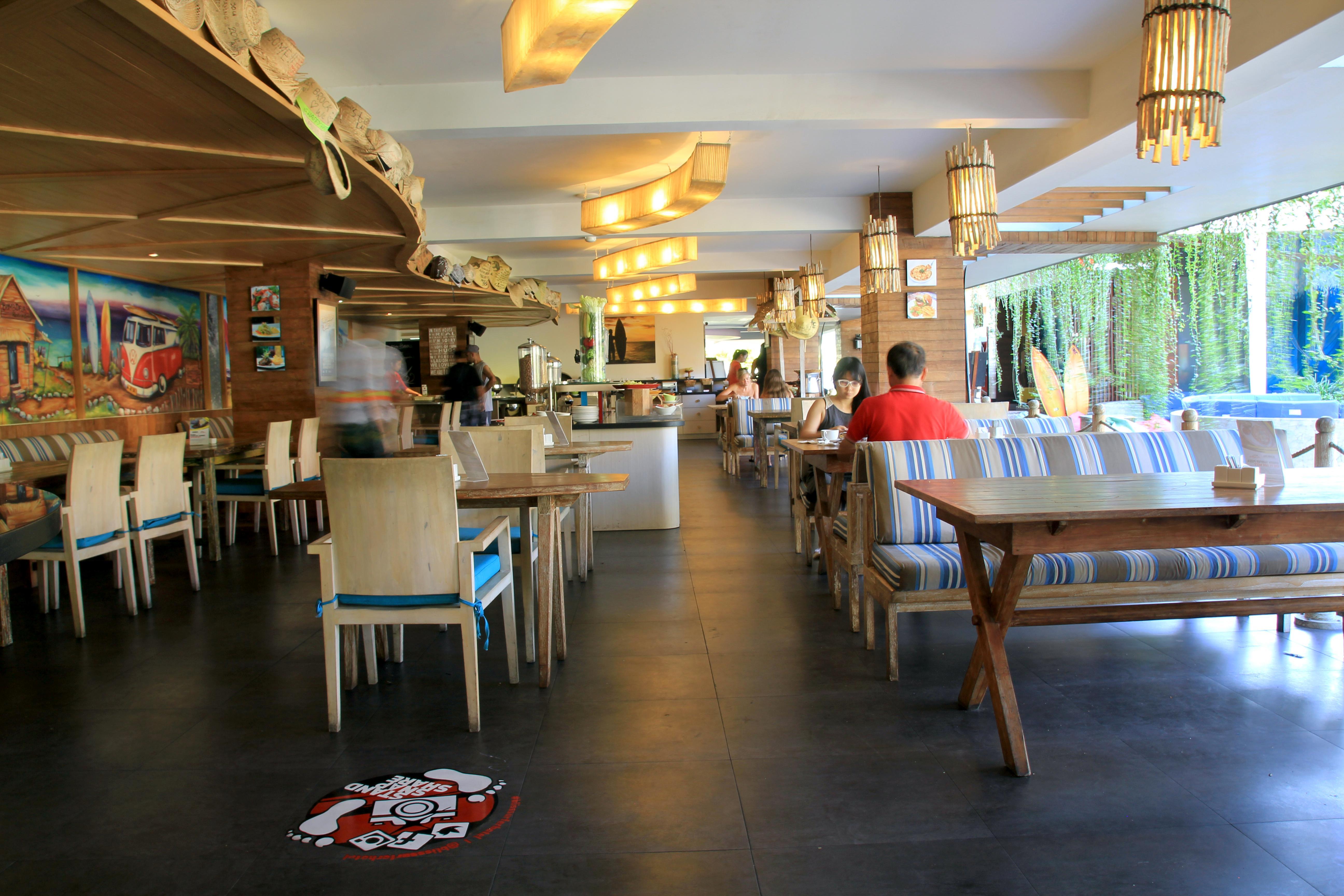 Bliss Surfer Hotel By Tritama Hospitality Legian Exterior foto