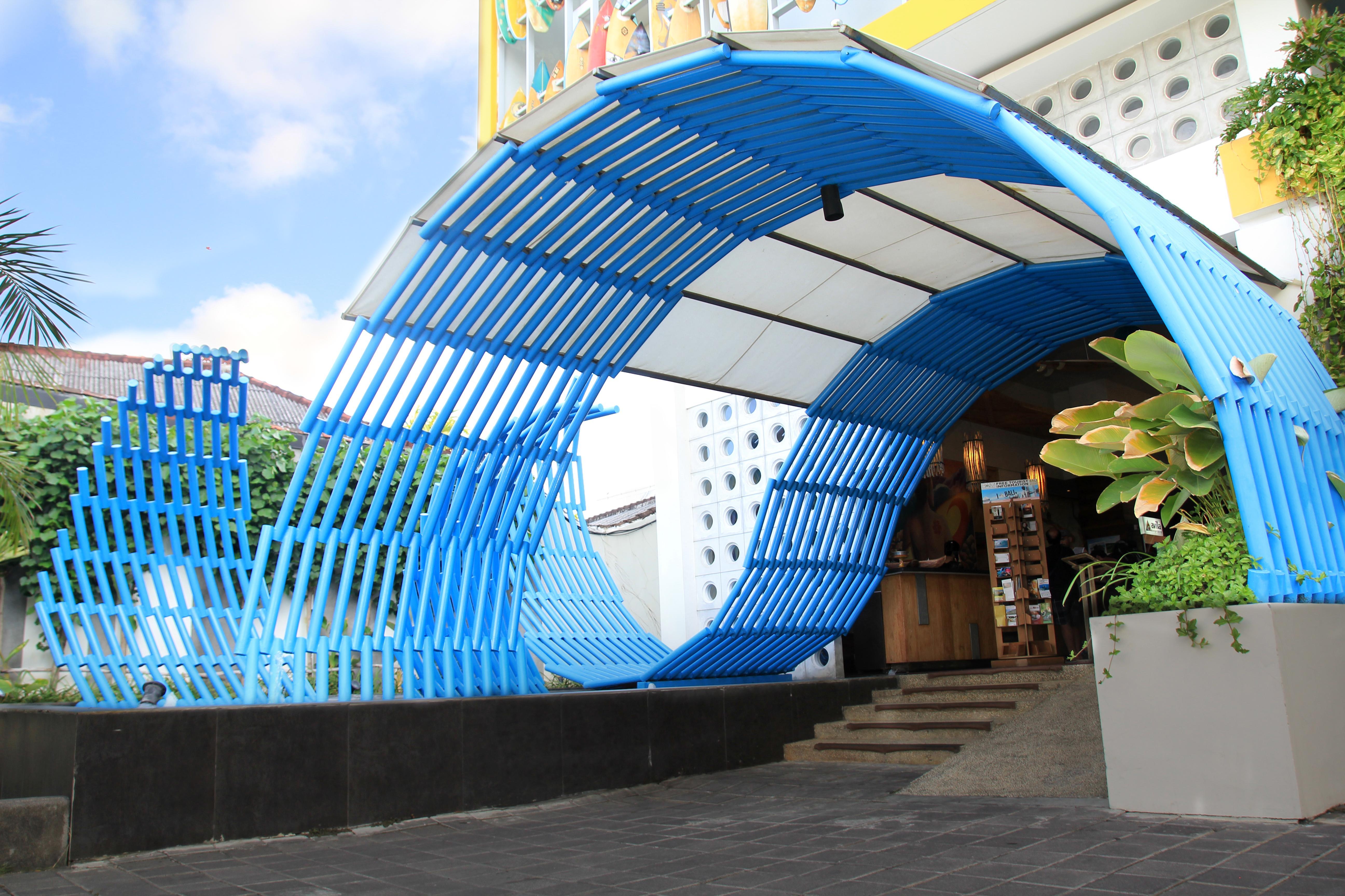 Bliss Surfer Hotel By Tritama Hospitality Legian Exterior foto