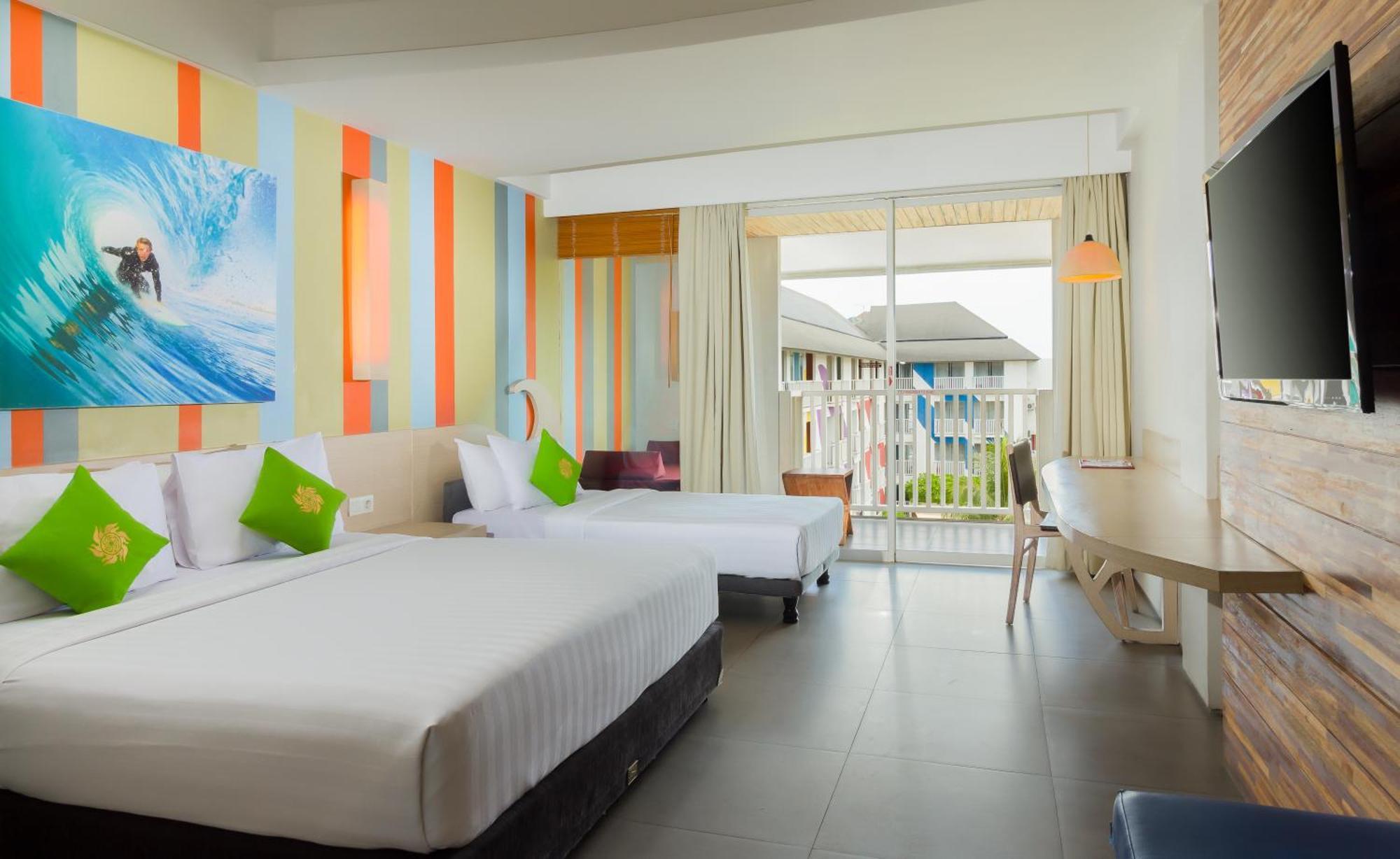 Bliss Surfer Hotel By Tritama Hospitality Legian Exterior foto