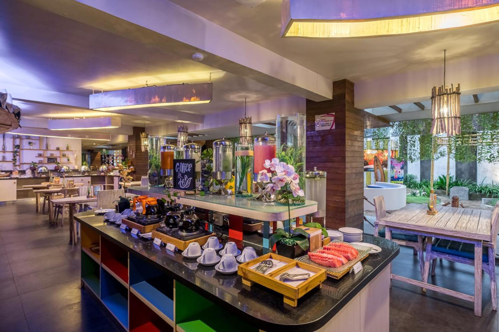 Bliss Surfer Hotel By Tritama Hospitality Legian Exterior foto